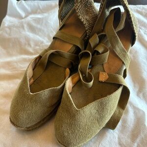 Castaner Khaki Espadrille Wedges